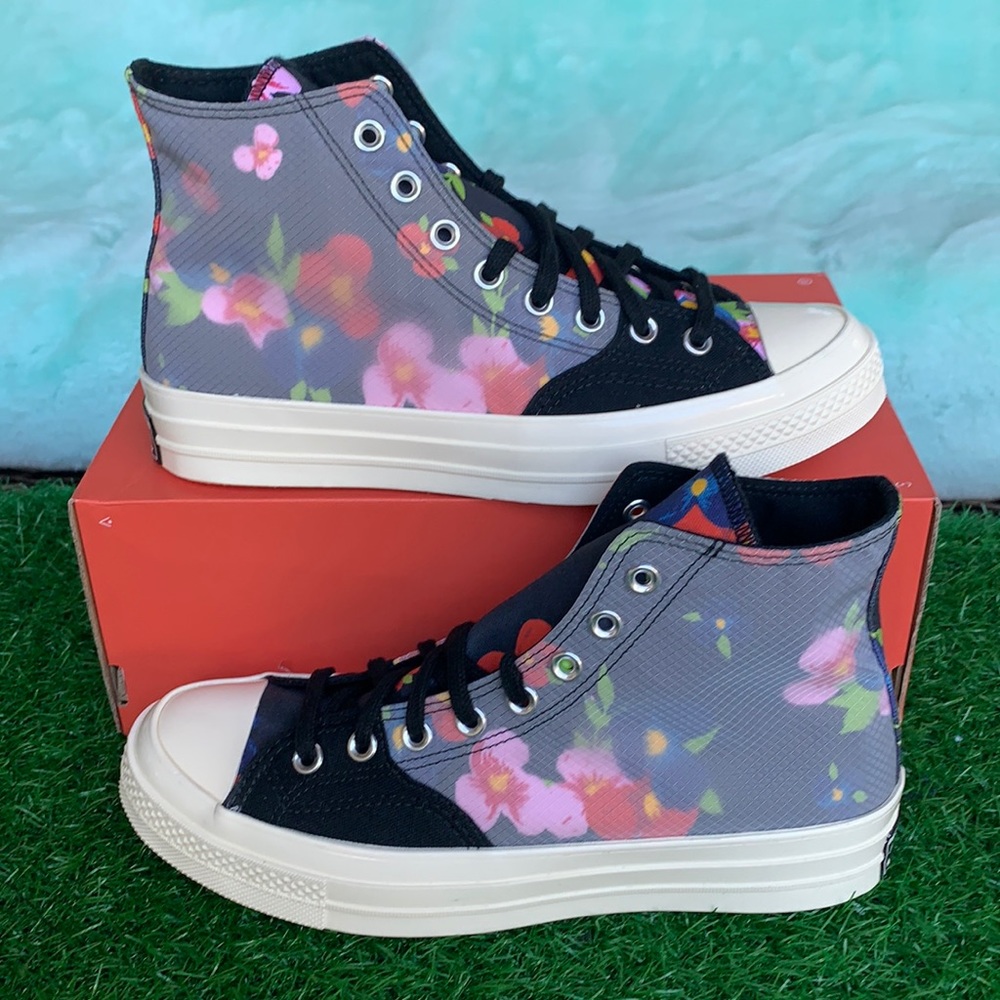 CONVERSE CHUCK 70 HI BLACK/EGRET/EGRET WMNS - Picture 3 of 16
